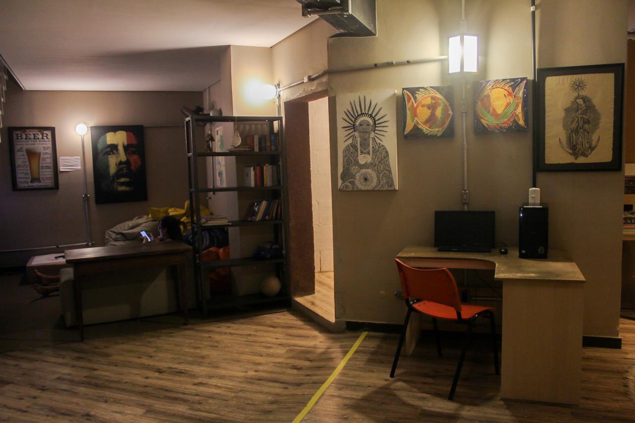 בלו הוריזונטה Hostel Savassi מראה חיצוני תמונה